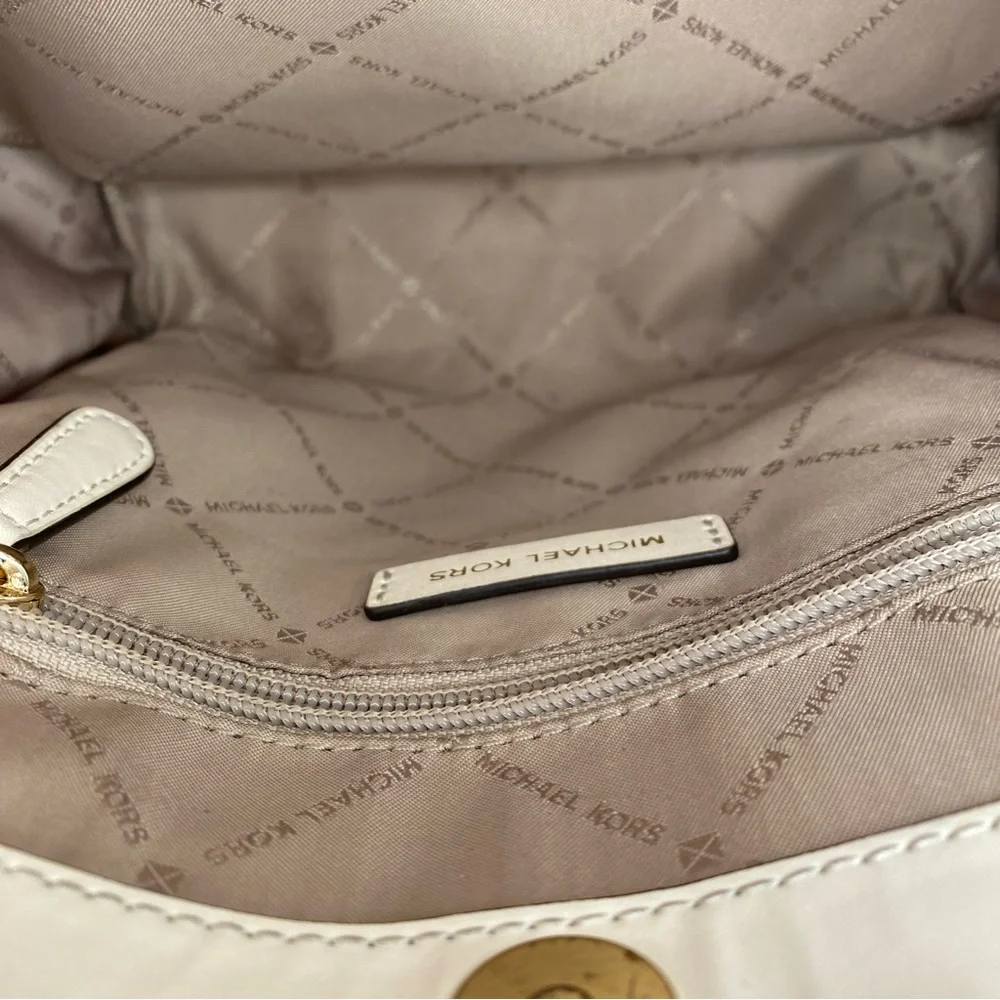 Michael Kors shoulder/ handbag - Picture 10 of 11